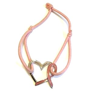 breast cancer heart bracelet. elastic band